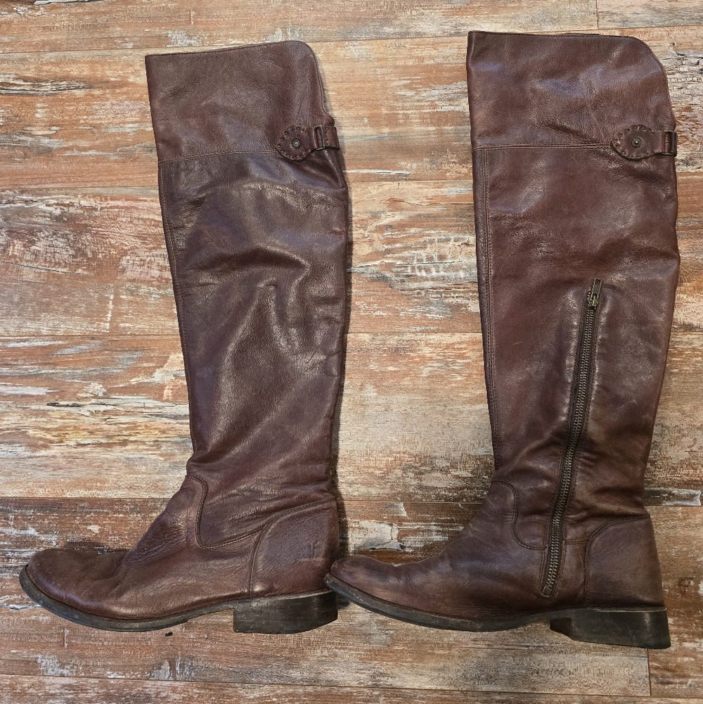 Brown Knee-High Leather Boots - Picture 4 of 8